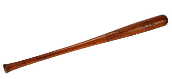 RARE LOU GEHRIG PROFESSIONAL MODEL BASEBALL BAT ORDERED DURING HISTORIC 1927 SEASON WITH UNIQUE TONY LAZZERI HILLERICH & BRADSBY CO. FACTORY SIDE WRITING (PSA/DNA GU 8)(WORLD CHAMPIONSHIP SEASON) - фото 1