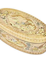 TABATIÈRE D'ÉPOQUE LOUIS XV EN OR DE TROIS COULEURS