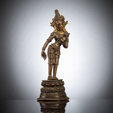 Partiell vergoldete Bronze des Avalokiteshvara - Foto 1