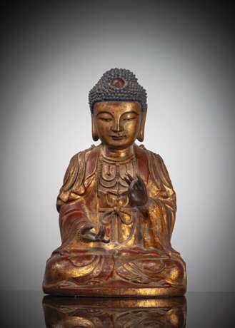 Lackvergoldete Figur eines Bodhisattva aus Holz und Trockenlack - фото 1