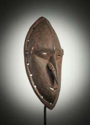 Feine Sepik-Maske aus Holz