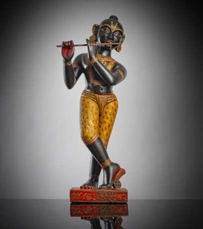 Teils vergoldete Skulptur des Krishna aus Stein mit polychromer Fassung - Foto 1