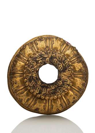 Feiner feuervergoldeter runder Lotussockel aus Kupferbronze - photo 2