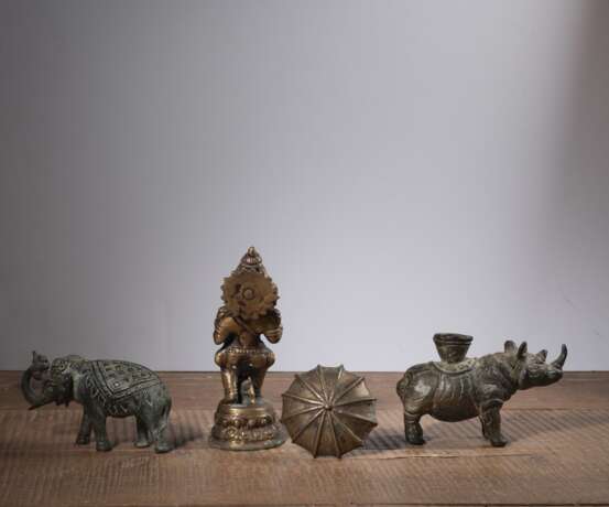 Drei Bronzen, u.a. Ganesha - photo 2