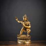 Vergoldete Bronze des Vajrapani aus seperatem Sockel - Foto 4