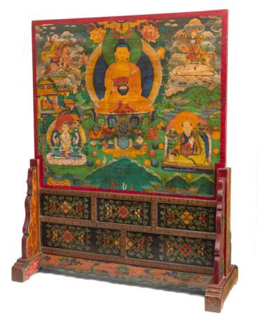 Großer Stellschirm aus Holz mit polychrom gemalter Darstellung des Buddha Shakyamuni - photo 3