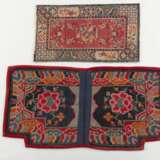 Satteldecke aus Florwolle mit Lotosdekor und kleiner Teppich mit Blumendekor - photo 2
