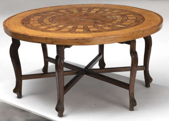 Großer Tisch aus Holz mit Marketerie-Dekor - Foto 2