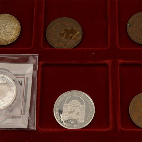 Interessantes Lot mit Silbermünzen und etwas GOLD mit Olympia, dabei China - фото 4