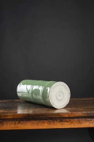 Zylindrische Seladonvase mit Bambusdekor - фото 3