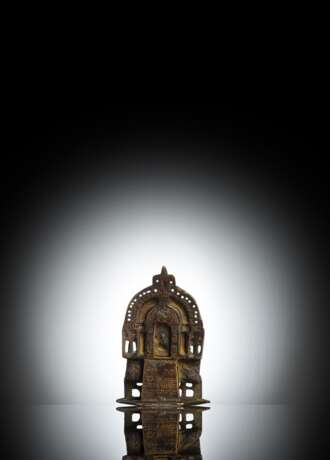 Altar des Jain Tirthankara aus Bronze - photo 2