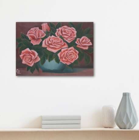 Pink roses in a round vase. Холст на картоне Акрил Живопись акриилом Натюрморт Турция 2023 г. - фото 4