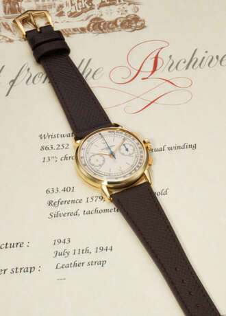 PATEK PHILIPPE. A VERY RARE 18K GOLD CHRONOGRAPH WRISTWATCH WITH SPIDER LUGS - photo 2