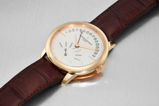 VACHERON CONSTANTIN. AN ELEGANT AND UNUSUAL 18K PINK GOLD AUTOMATIC WRISTWATCH WITH DOUBLE RETROGRADE DAY AND DATE - фото 3