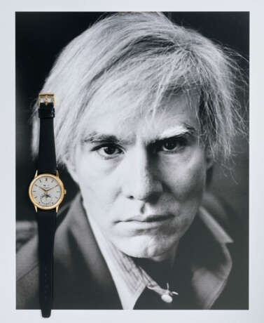 PATEK PHILIPPE. A VERY RARE AND HIGHLY IMPORTANT 18K GOLD AUTOMATIC PERPETUAL CALENDAR WRISTWATCH WITH MOON PHASES, FORMERLY TO PROPERTY OF ANDY WARHOL - Foto 2