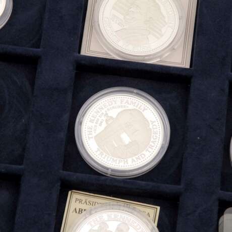 Größerer Posten Münzen und Medaillen mit viel SILBER - - photo 5