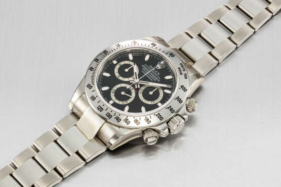 ROLEX. AN ATTRACTIVE STAINLESS STEEL AUTOMATIC CHRONOGRAPH WRISTWATCH WITH BRACELET - photo 3