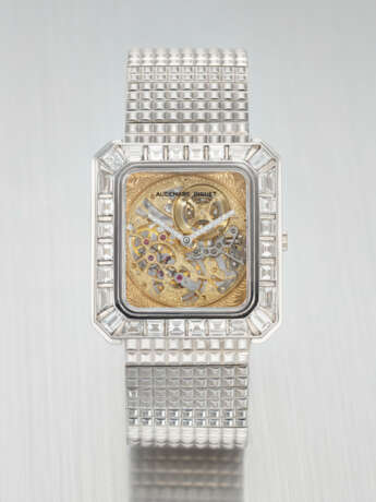 AUDEMARS PIGUET. A RARE AND HIGHLY ATTRACTIVE 18K WHITE GOLD AND DIAMOND-SET SKELETONIZED WRISTWATCH WITH BRACELET - Foto 1