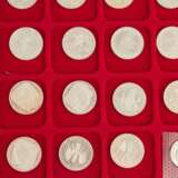 Münzkoffer mit größerem Anteil BRD Gedenkmünzen und etwas GOLD, - photo 5