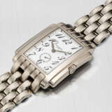 PATEK PHILIPPE. AN ATTRACTIVE AND HEAVY 18K WHITE GOLD WRISTWATCH WITH BRACELET - фото 3