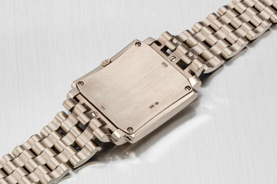 PATEK PHILIPPE. AN ATTRACTIVE AND HEAVY 18K WHITE GOLD WRISTWATCH WITH BRACELET - Foto 4