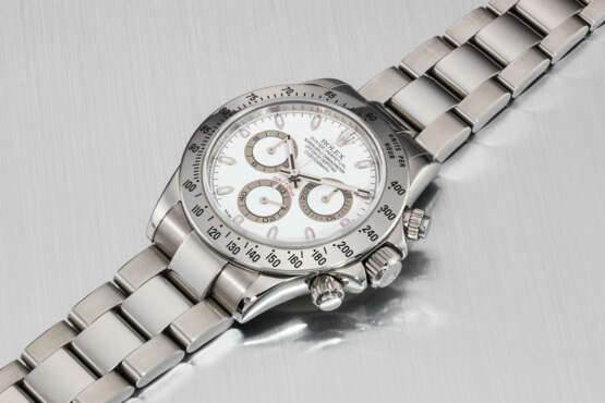 ROLEX. AN ATTRACTIVE STAINLESS STEEL AUTOMATIC CHRONOGRAPH WRISTWATCH WITH BRACELET - photo 2