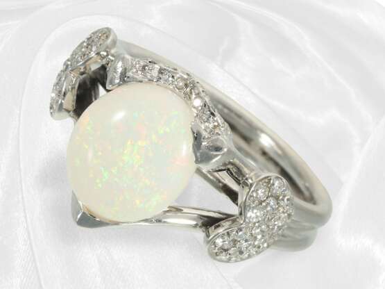 Ring: Ausgefallener Designer-Goldschmiedering mit… - photo 1