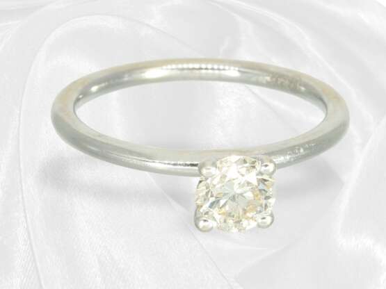 Ring: Moderner Solitär-Brillant-Goldschmiedering,… - photo 4