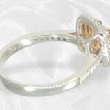 Ring: sehr hochwertiger Diamantring mit grünem Fan… - photo 4