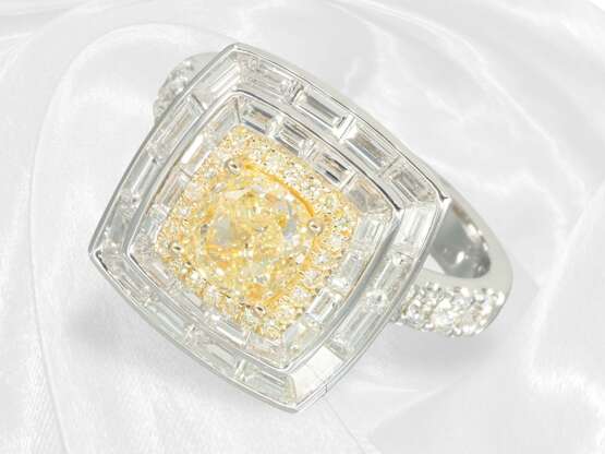 Ring: exquisiter, sehr wertvoller Diamantring, Mit… - фото 1