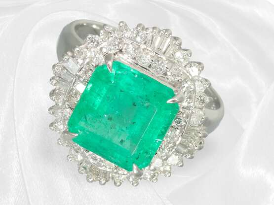 Ring: exklusiver Smaragdring aus Platin, neuwertig… - Foto 1