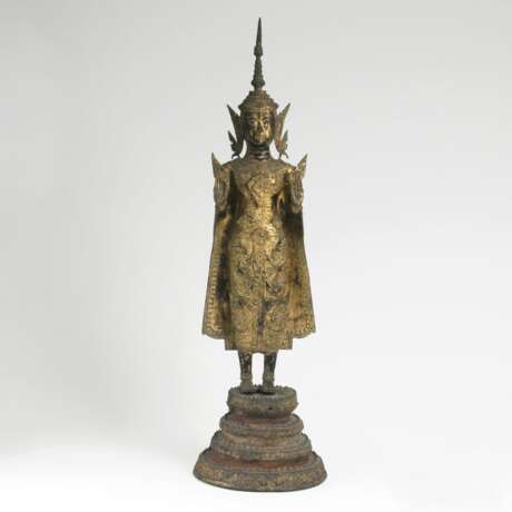 Stehende Figur 'Buddha Paré' - photo 1