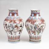 Paar große Imari-Vasen - Foto 1