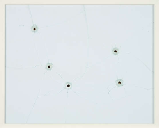 Almut Linde. Dirty Minimal #33.2.10-12 Bullet Action Painting / Machine Gun - Foto 4