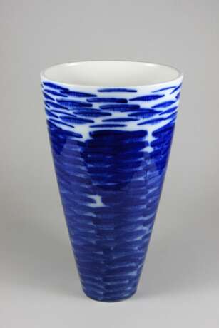 Vase - photo 1