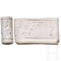 Rollsiegel aus weißem Stein, neoassyrisch, 7. Jhdt. v. Chr.