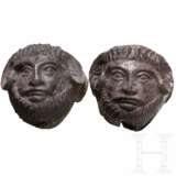 Zwei Silberblechaufsätze mit Kopf des Jupiter Ammon, römisch, 2. - 3. Jhdt. - фото 1