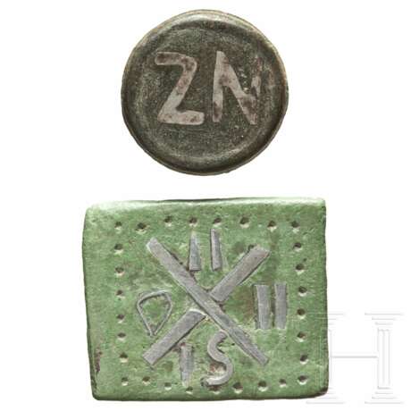 Zwei byzantinische Gewichte, östlicher Mittelmeerraum, 6. - 10. Jhdt. - photo 1