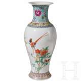 Famille-Rose-Jingdezhen-Zhi-Vase, China, um 1950 - 1970 - photo 1