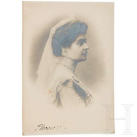 Eleonore Reuß zu Köstritz, Zarin von Bulgarien - signiertes Portraitfoto, 1908 - 1917 - фото 1