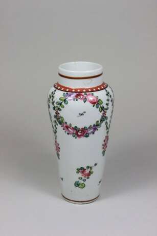 Vase - photo 1