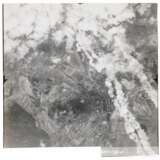 Sechs Luftaufnahmen von US-Luftangriffen auf die Heeresversuchsanstalt Peenemünde vom 4.8.44 sowie zwei auf Brüx - Foto 1