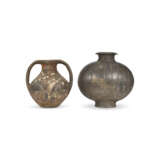 A TWIN-HANDLED PAINTED BLACK POTTERY JAR AND A LARGE GREY POTTERY 'COCOON' JAR - фото 3