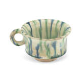 A RARE BLUE, GREEN, AND CREAM-GLAZED POTTERY HANDLED CUP - photo 3