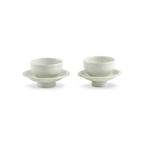 TWO QINGBAI CUPS AND STANDS - photo 1