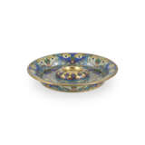 A CLOISONNÉ ENAMEL CUP STAND - фото 2