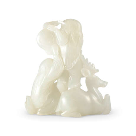 A GROUP OF FOUR WHITE JADE ‘FIGURAL’ CARVINGS - Foto 7
