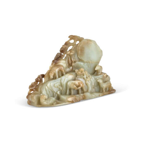 A CELADON JADE 'EIGHT HORSES OF MUWANG' BOULDER - Foto 3