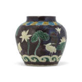 A FAHUA ‘LOTUS AND EGRET’ JAR - photo 1