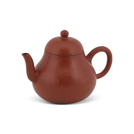 A YIXING PEAR-SHAPED TEAPOT AND COVER - photo 4
